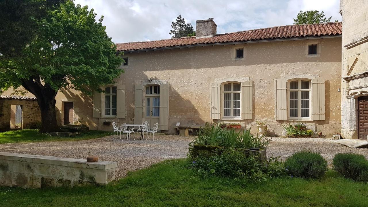 Gite Du Chateau De Pernan Avy Εξωτερικό φωτογραφία