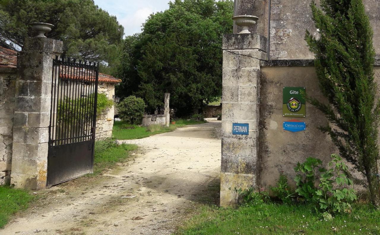 Gite Du Chateau De Pernan Avy Εξωτερικό φωτογραφία